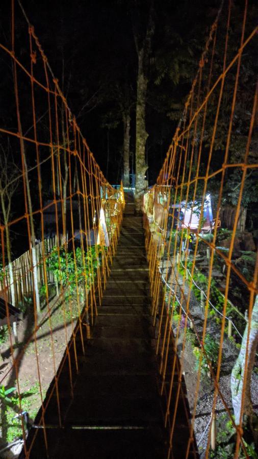 Penginapan Segitiga 2 Bandung Exteriör bild