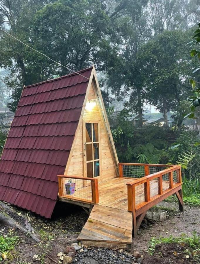Penginapan Segitiga 2 Bandung Exteriör bild