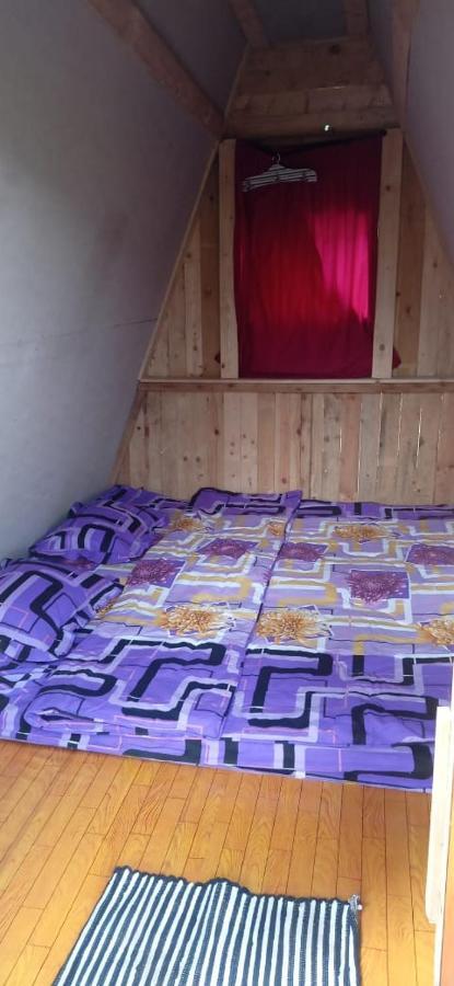 Penginapan Segitiga 2 Bandung Exteriör bild